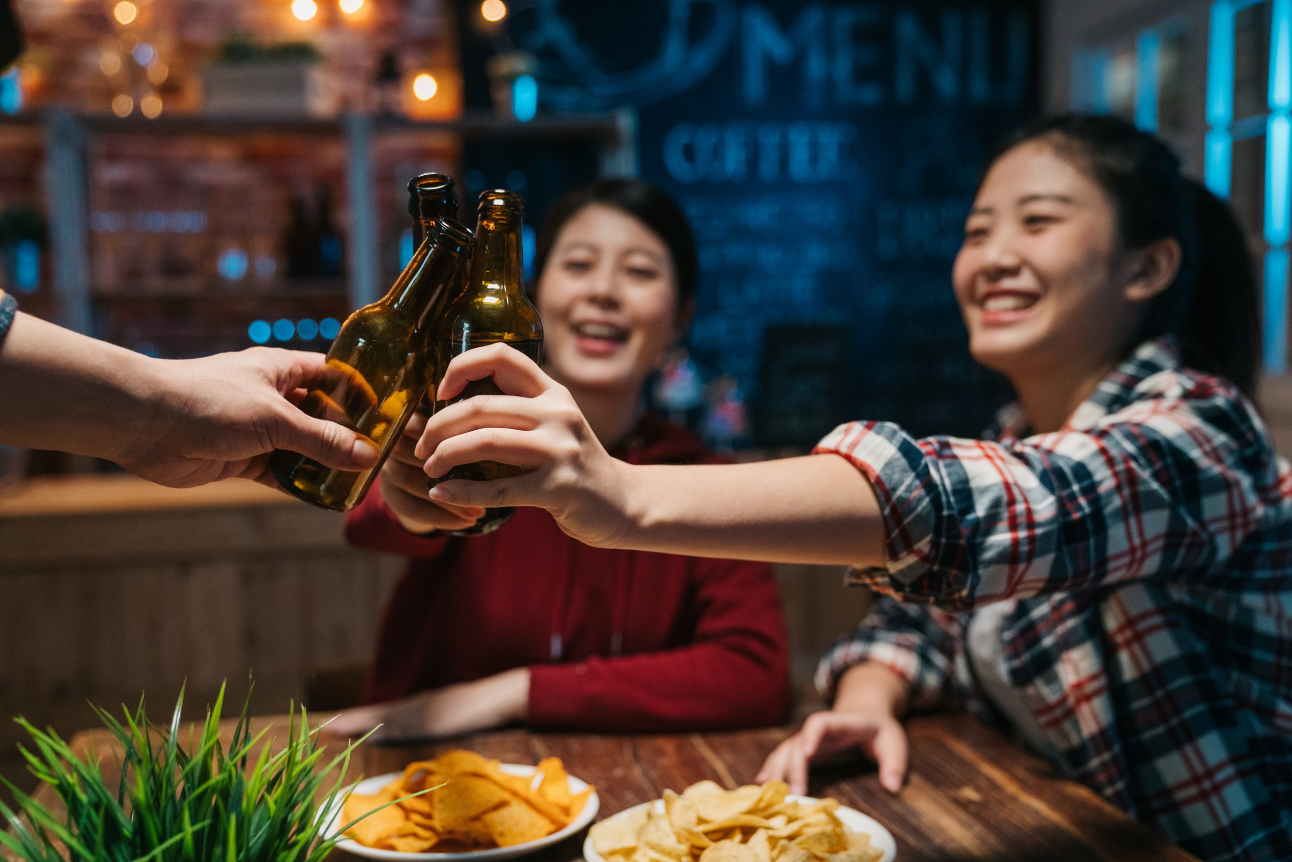 Late Nights in the Heart of the Hill | Harvard Gardens | Restaurant & Bar in Boston, MA